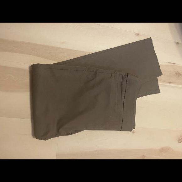 J m collections dress pants - Picture 7 of 10